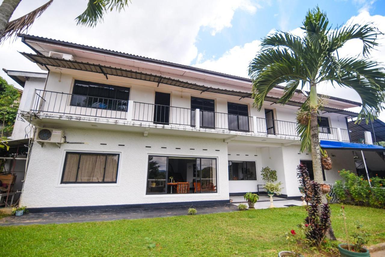 King Leisure Residence Kandy Buitenkant foto