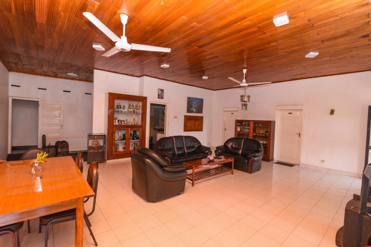 King Leisure Residence Kandy Buitenkant foto
